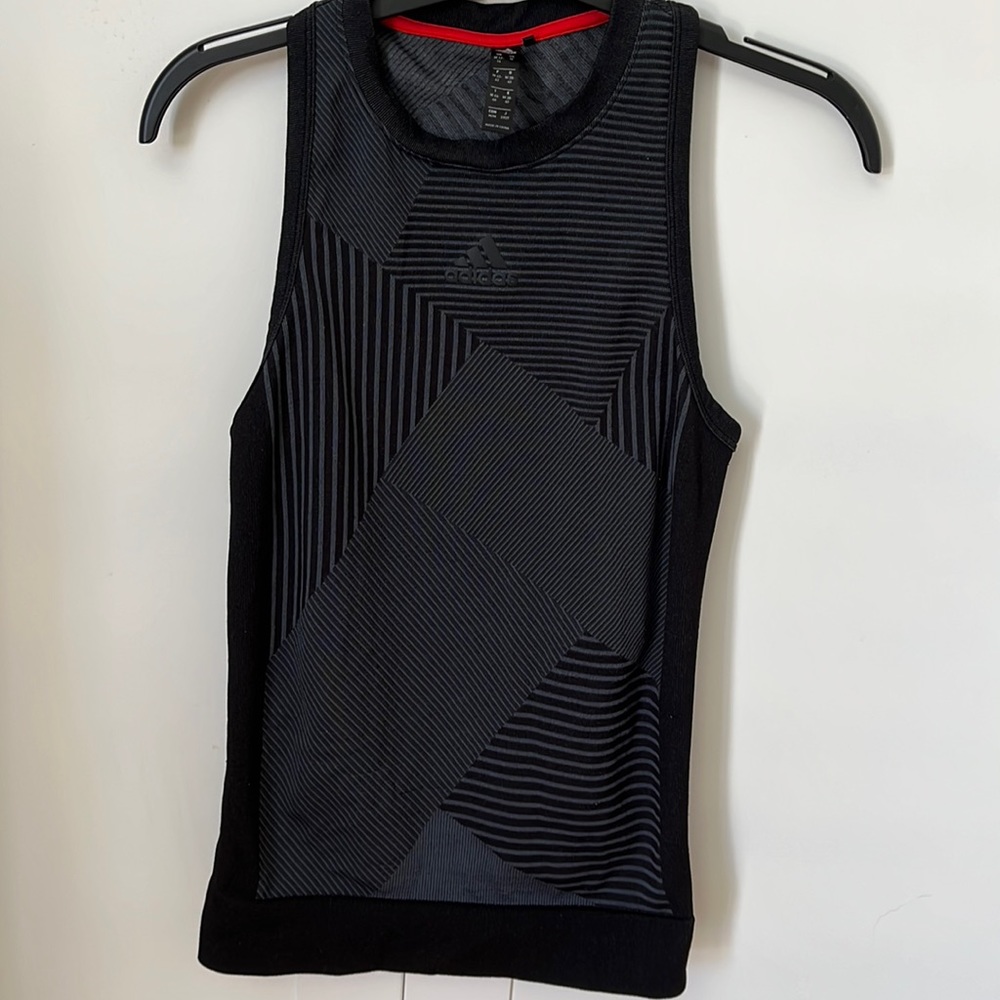 StellaAdidas tank size medium Donating in a few weeks.Get it before it’s gone